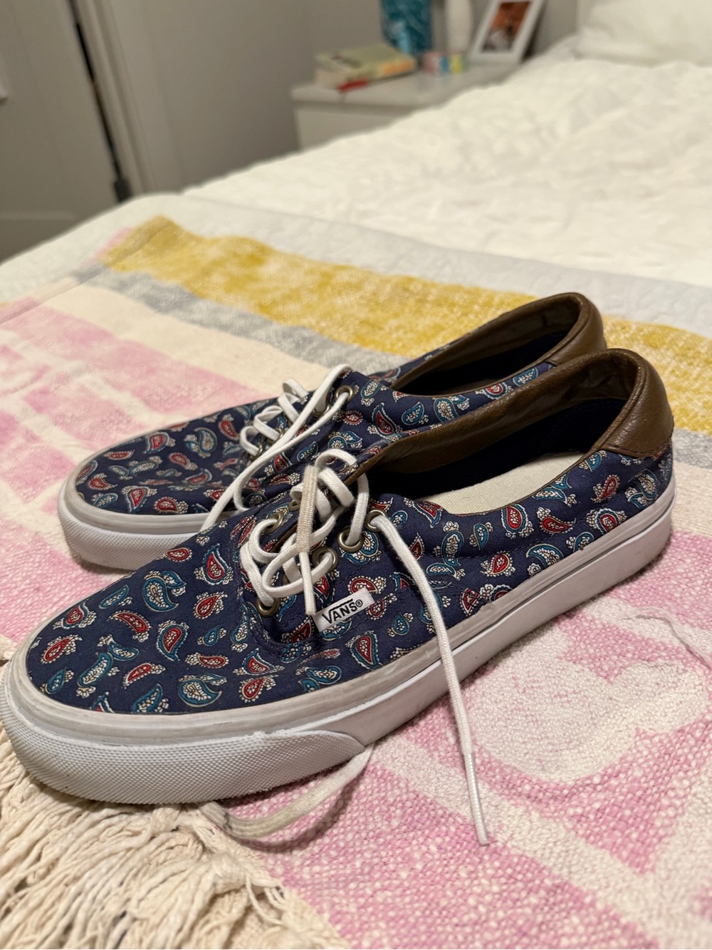 Vans Women’s Navy Paisley Canvas Low-Top Sneakers